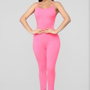 FASHION NOVA SEASON NEON PINK JUMPSUIT BODYSUIT